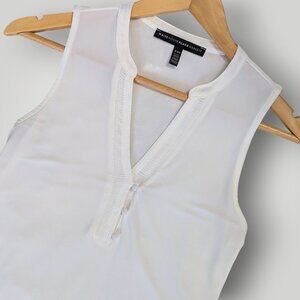 WHBM NWOT XXS Sleeveless V-Neck Tank Blouse Top in Ecru Off-White